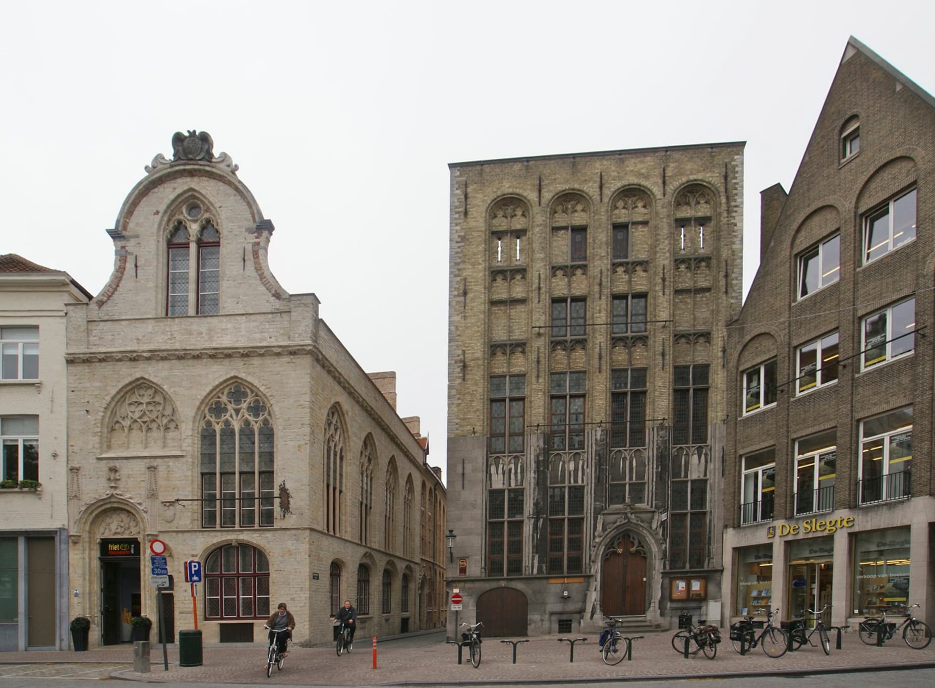 Brugge - Saaihalle en beurs