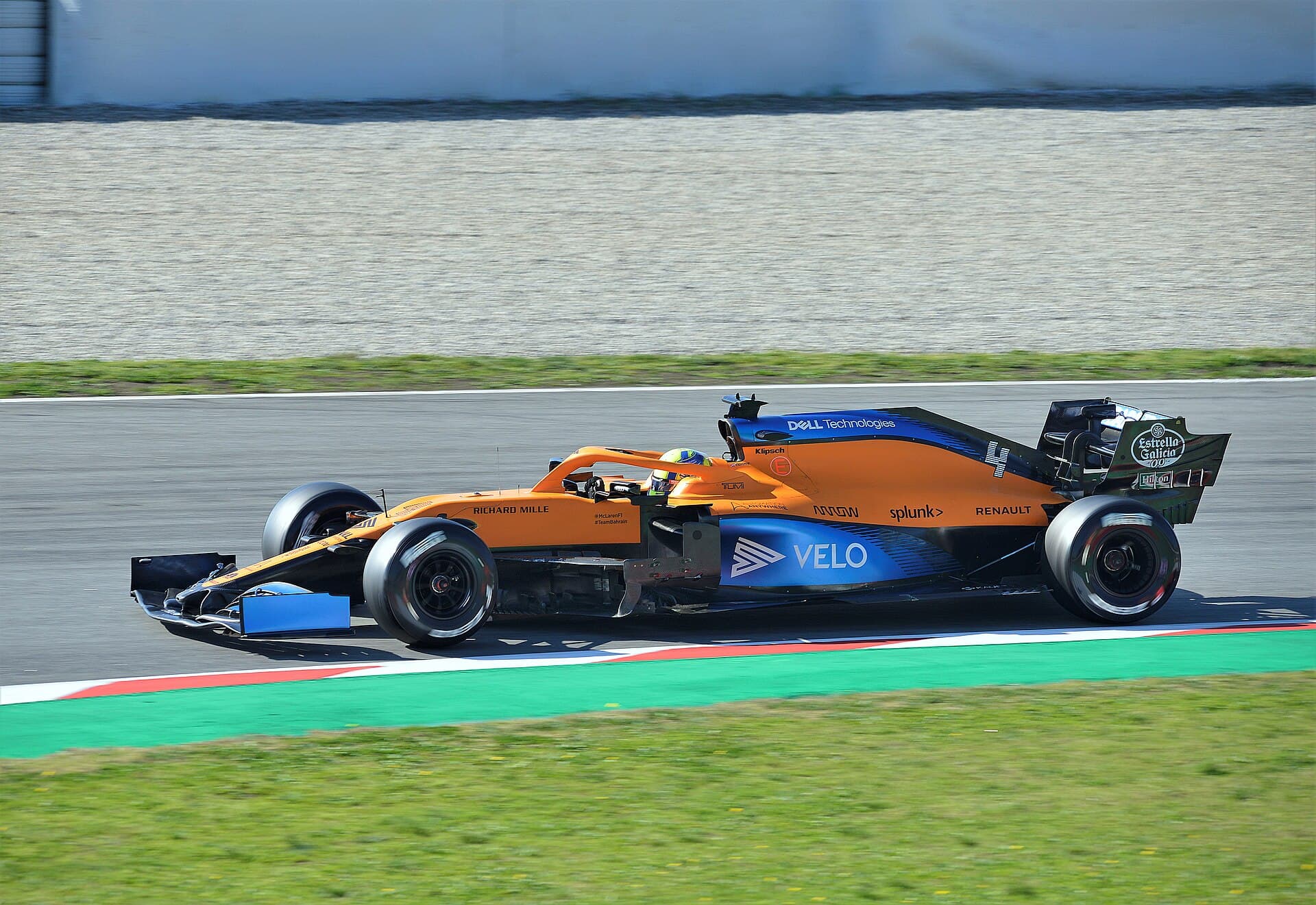 Lando Norris-McLaren MCL35