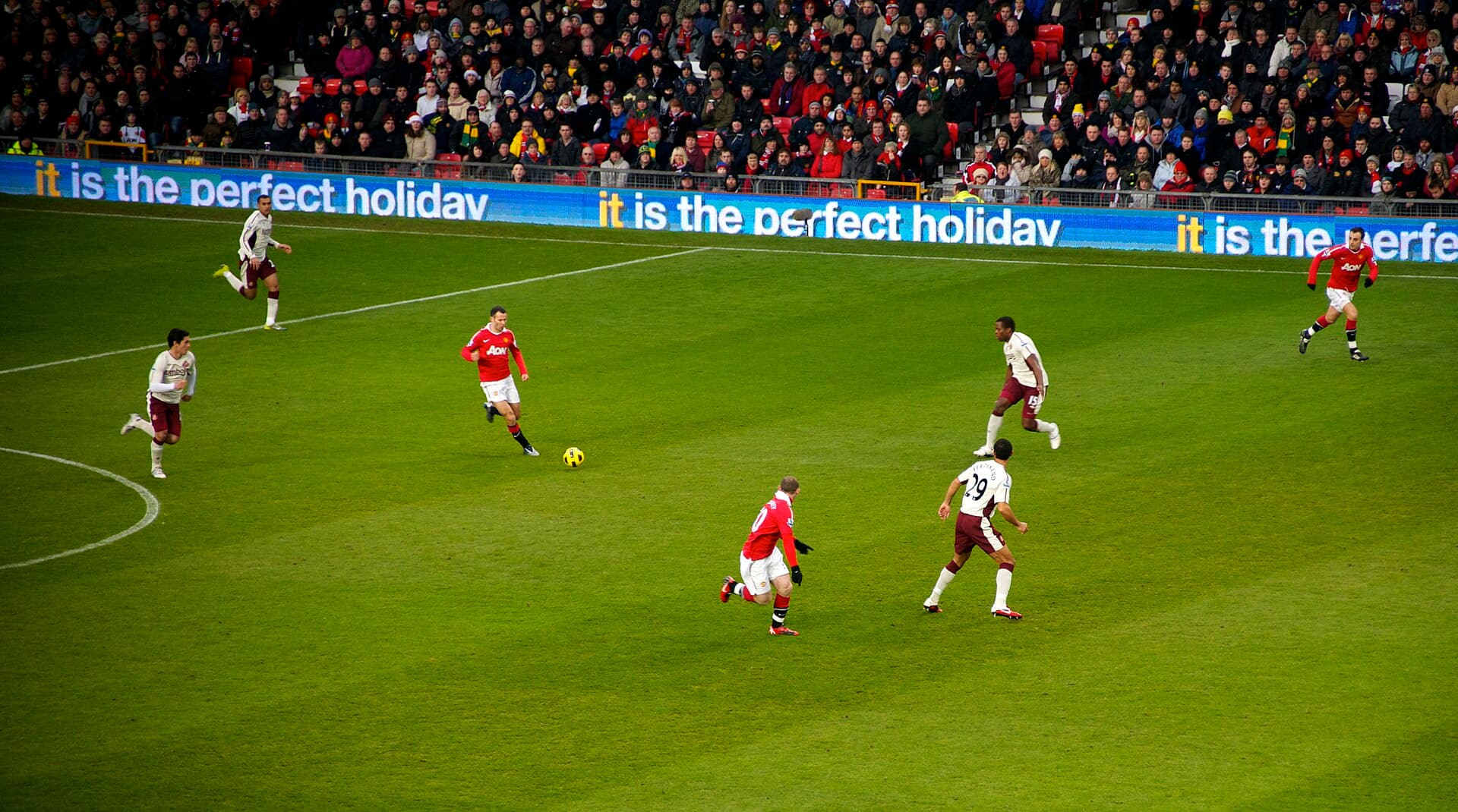 Giggs, Rooney e Berbatov atacando contra o Sunderland em 2010 no Boxing Day