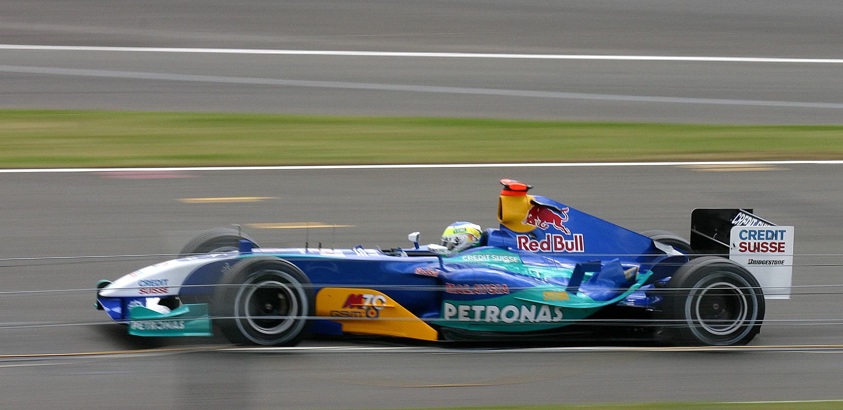 Giancarlo Fisichella - Sauber C23 at the 2004 British Grand Prix (50834551468)