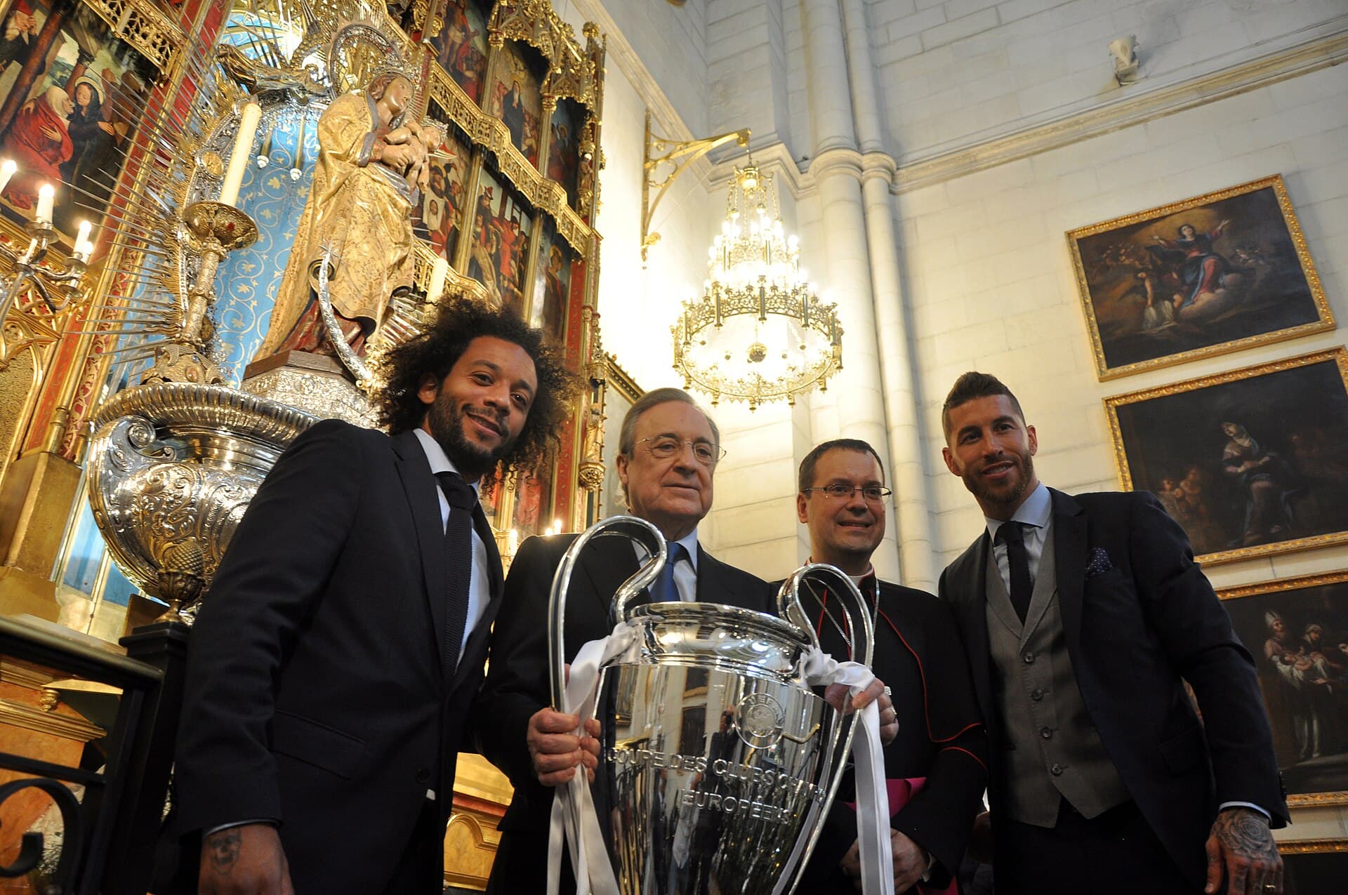 Real Madrid celebration after winning the 2018 UEFA Champions League Final (41680976994)